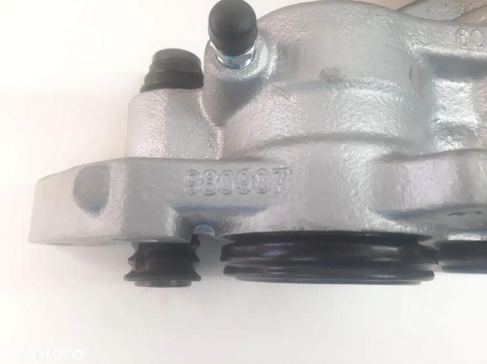 zacisk tył prawy lewy Iveco eurocargo I II III - 3