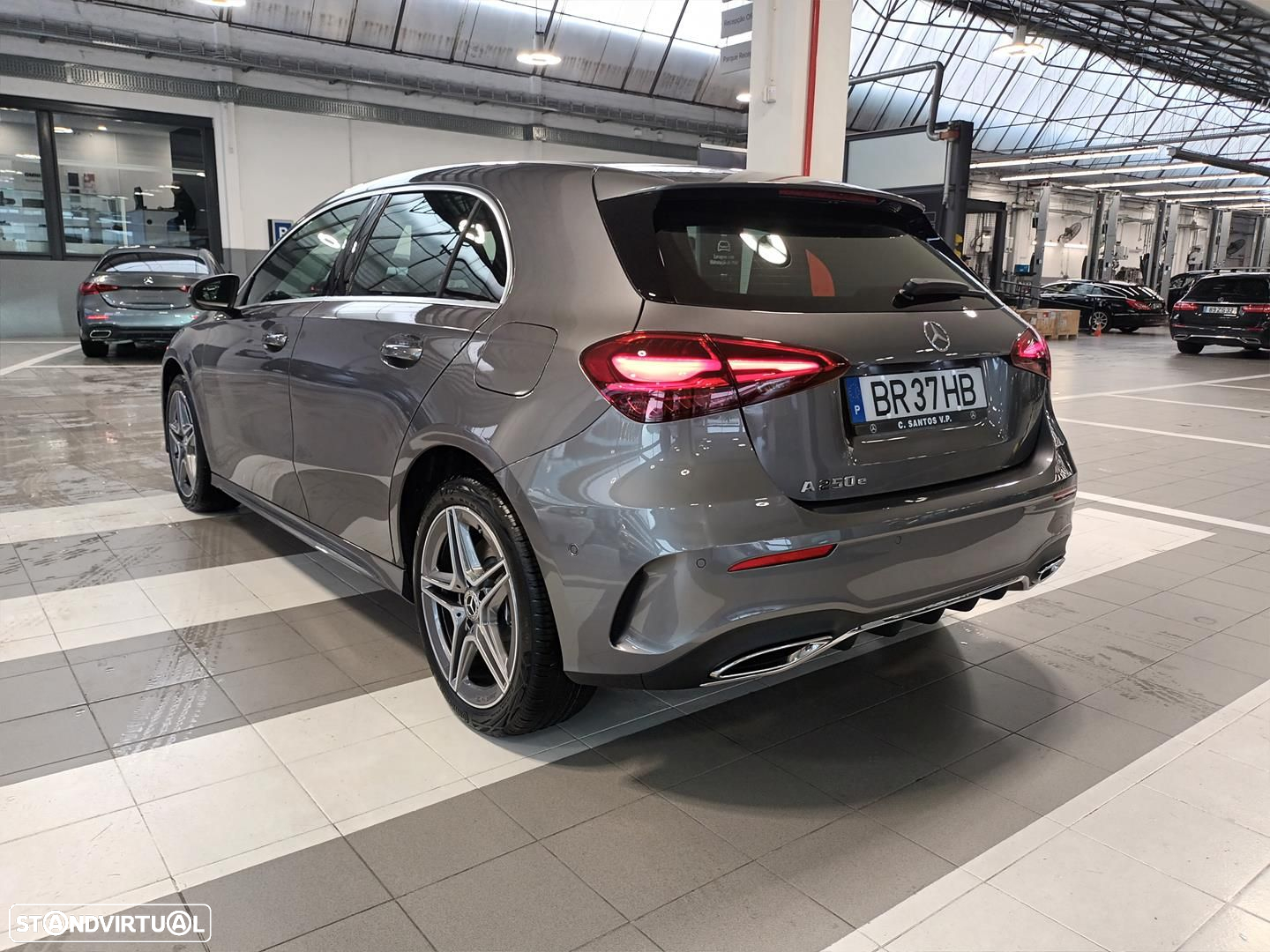 Mercedes-Benz A 250 e - 8
