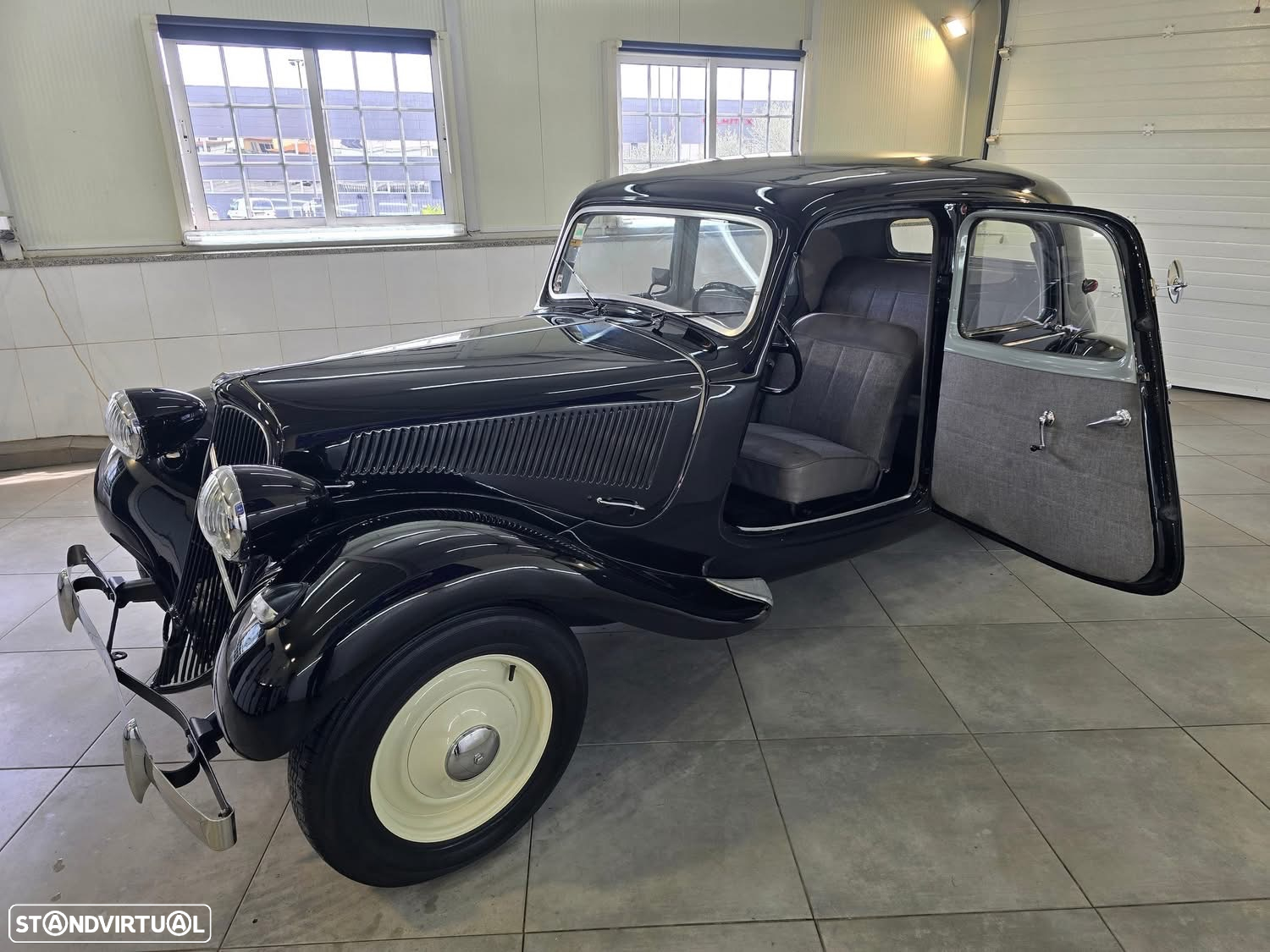 Citroën 11 - 8