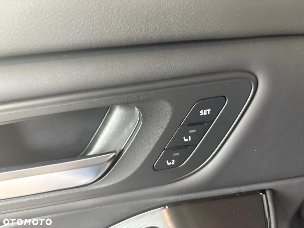 Nissan X-Trail 1.5 VC-T e-POWER N-Connecta e-4ORCE - 24