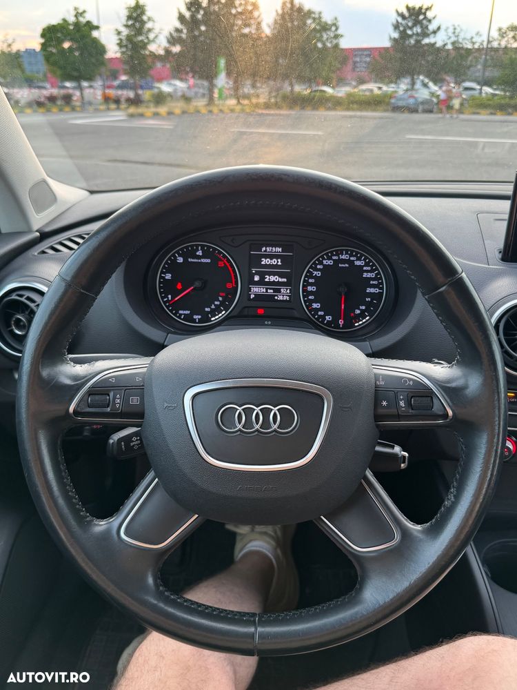 Audi A3 Limuzina 1.6 TDI clean Stronic Ambiente - 3