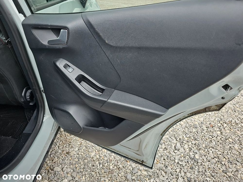 Ford Puma 1.0 EcoBoost mHEV ST-Line PowerShift - 23