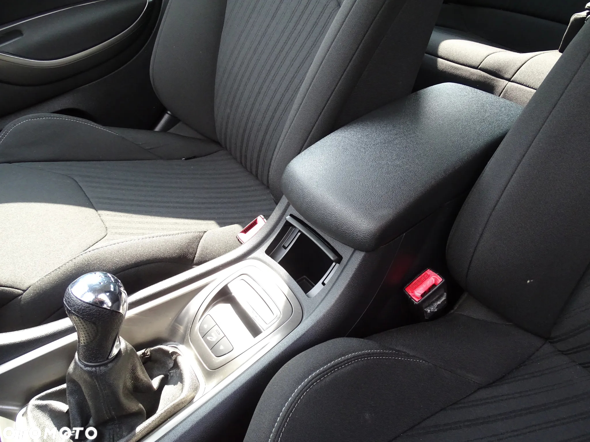 Citroën C5 2.0i 16V Confort Equilibre Navi - 27