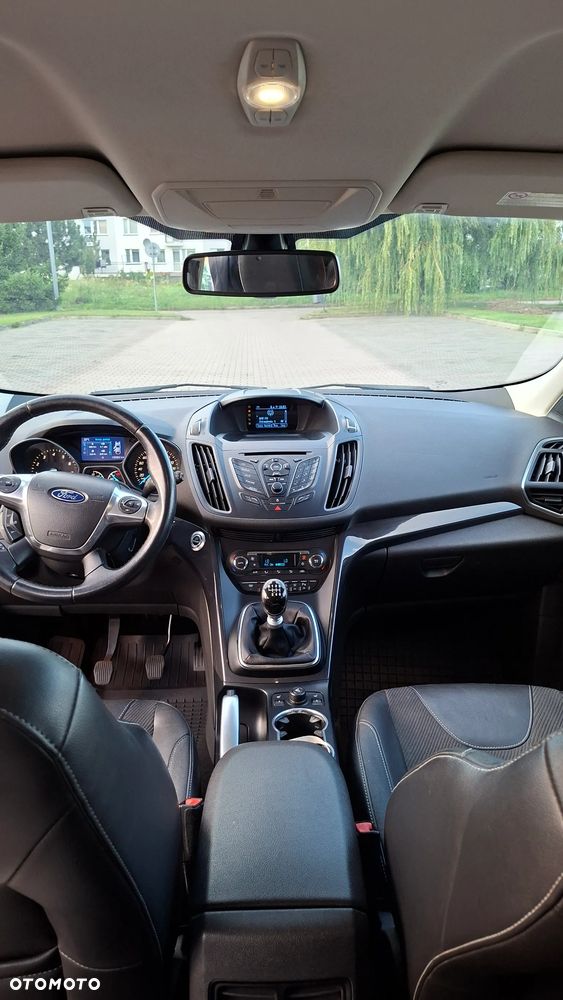 Ford Kuga - 7