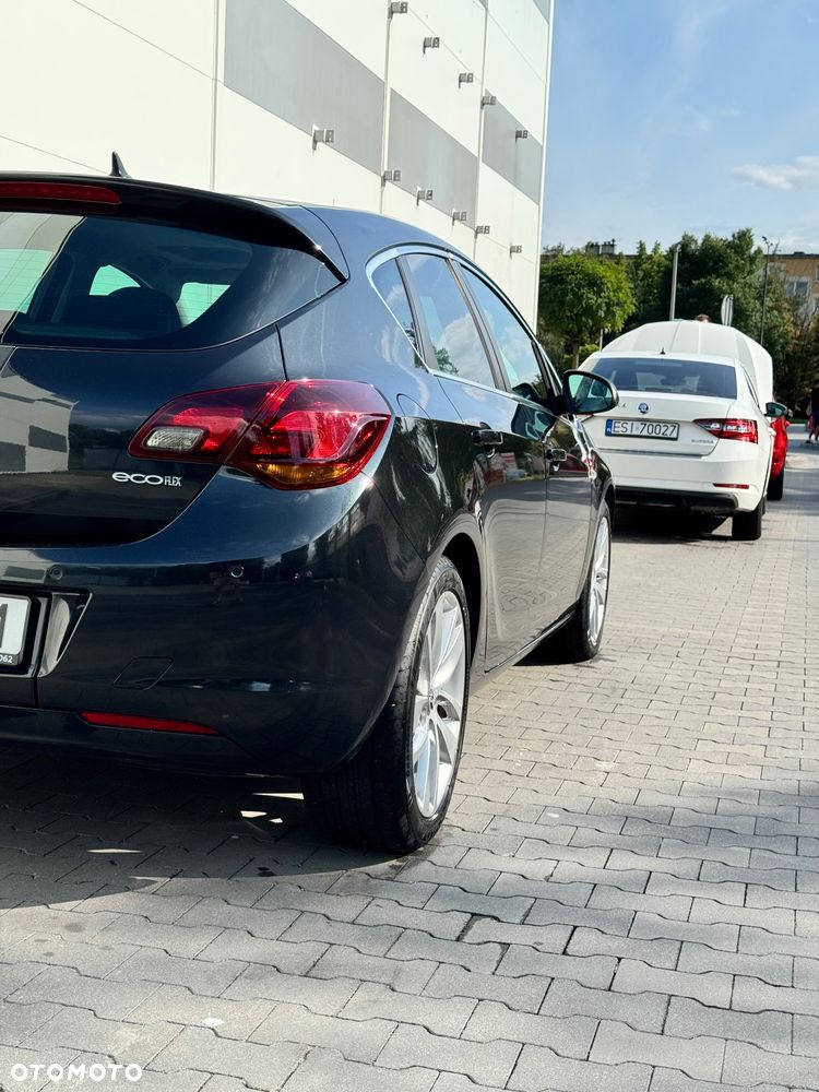 Opel Astra 1.7 CDTI DPF ecoFLEX Start/Stop Edition Sport - 6