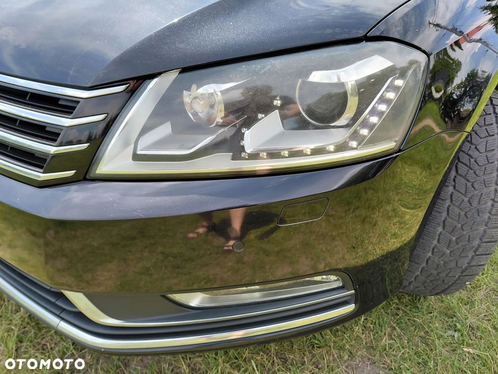Volkswagen Passat 2.0 TDI Comfortline - 11