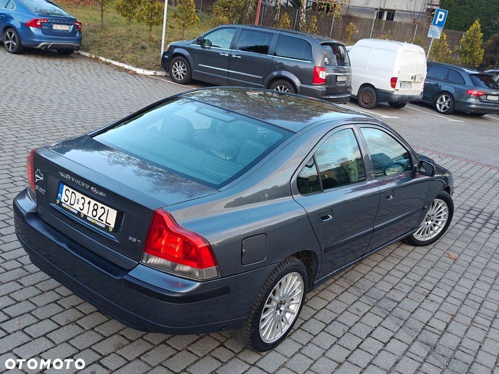 Volvo S60 2.5T Edition - 36