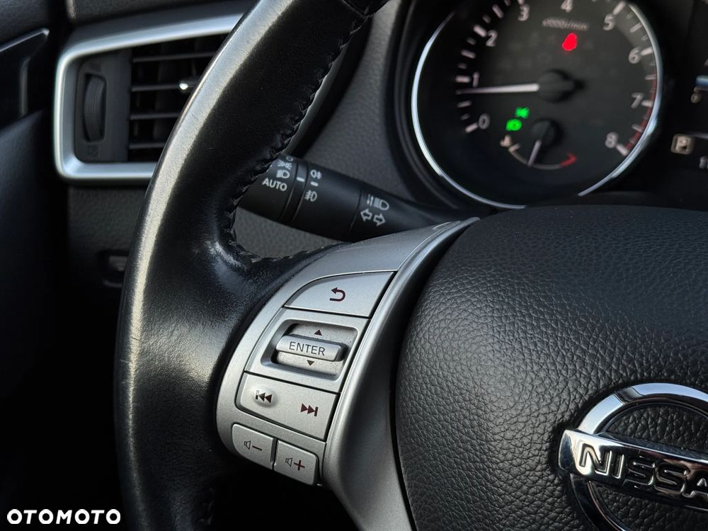 Nissan Qashqai 1.6 Tekna CVT - 27