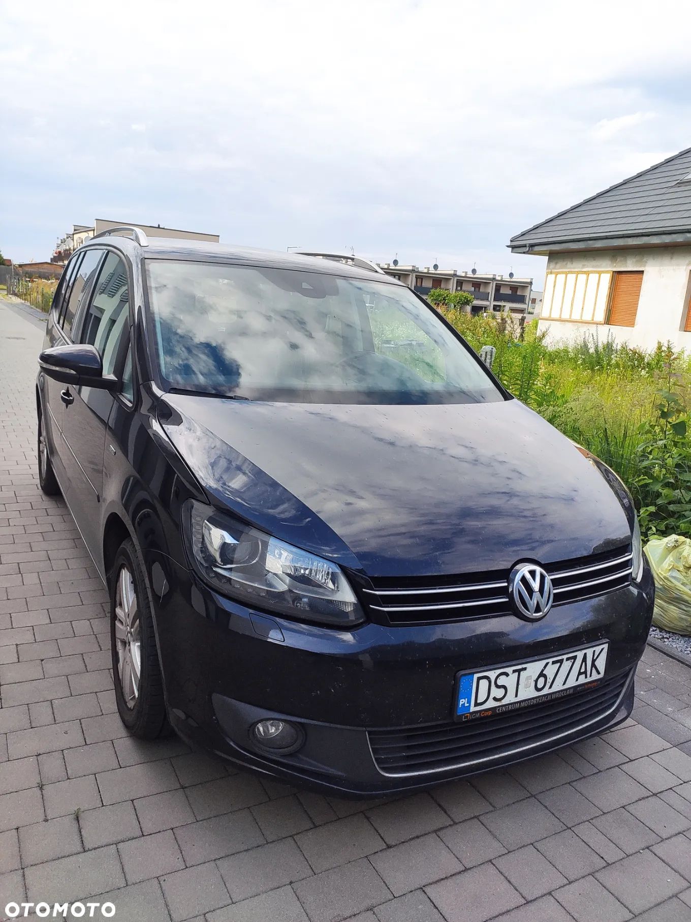 Volkswagen Touran 2.0 TDI DPF BlueMotion Technology DSG MATCH - 1