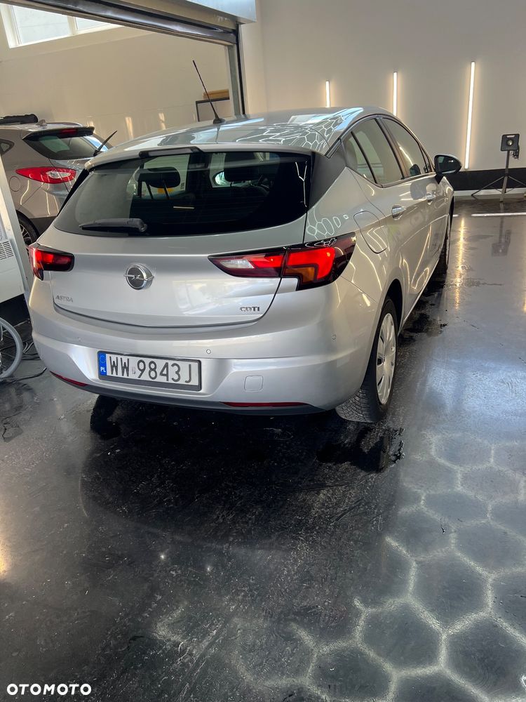Opel Astra - 4