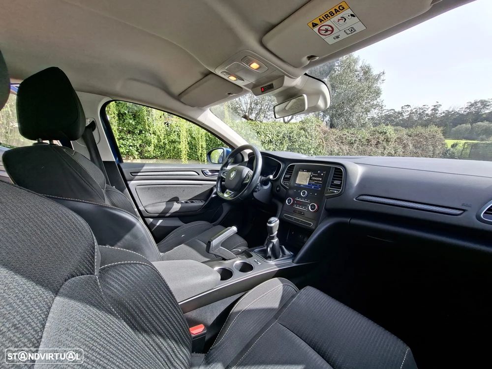 Renault Mégane - 17