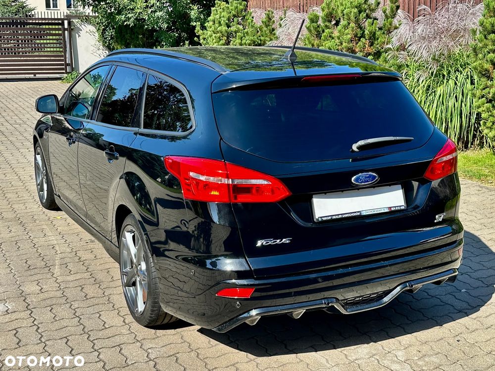 Ford Focus 1.0 EcoBoost ST-Line - 2