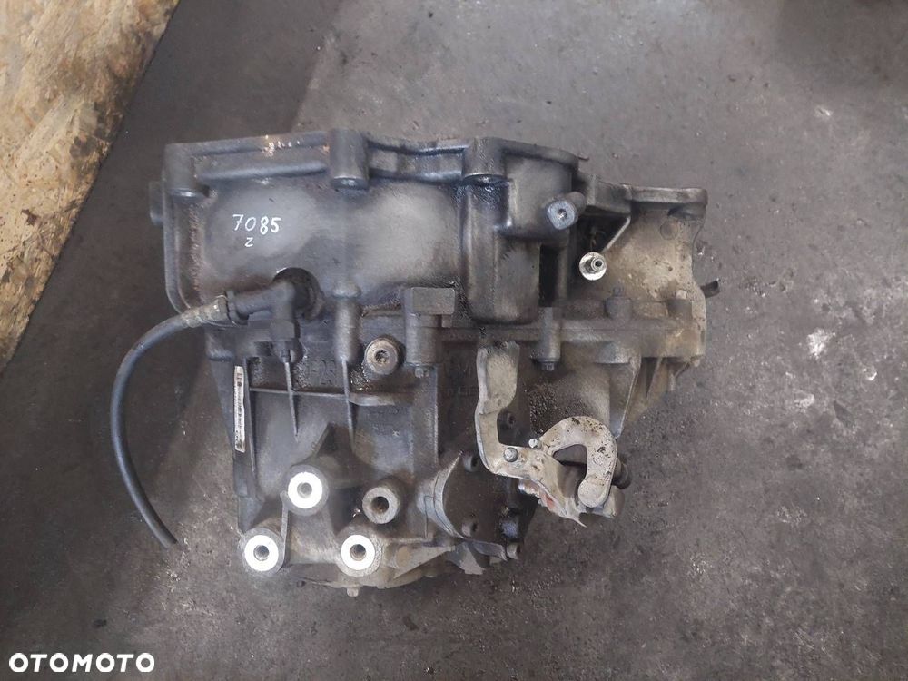 SKRZYNIA BIEGÓW OPEL MERIVA A F23 1.7 CDTI - 6