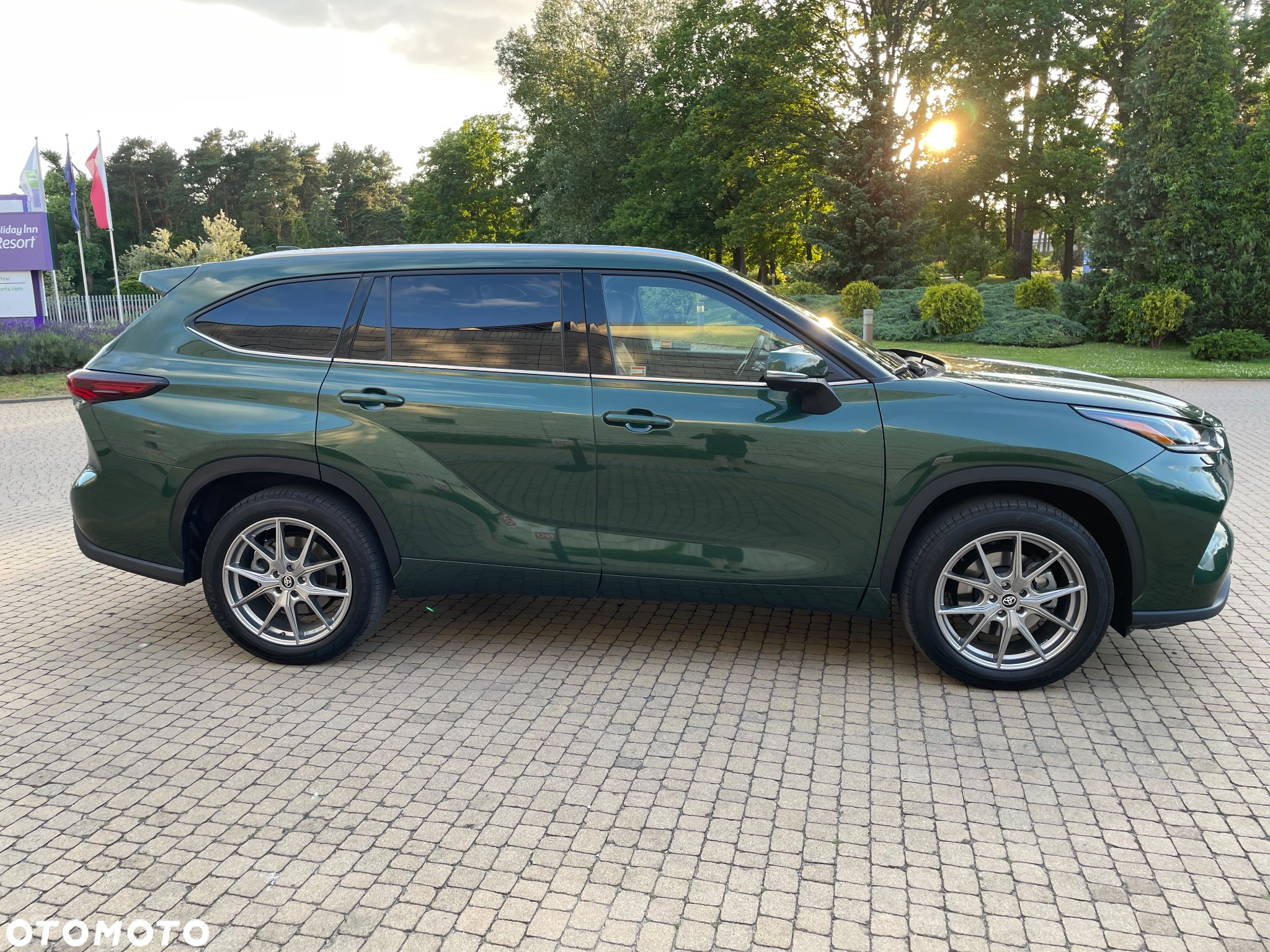 Toyota Highlander 2.5 Hybrid Executive - 3