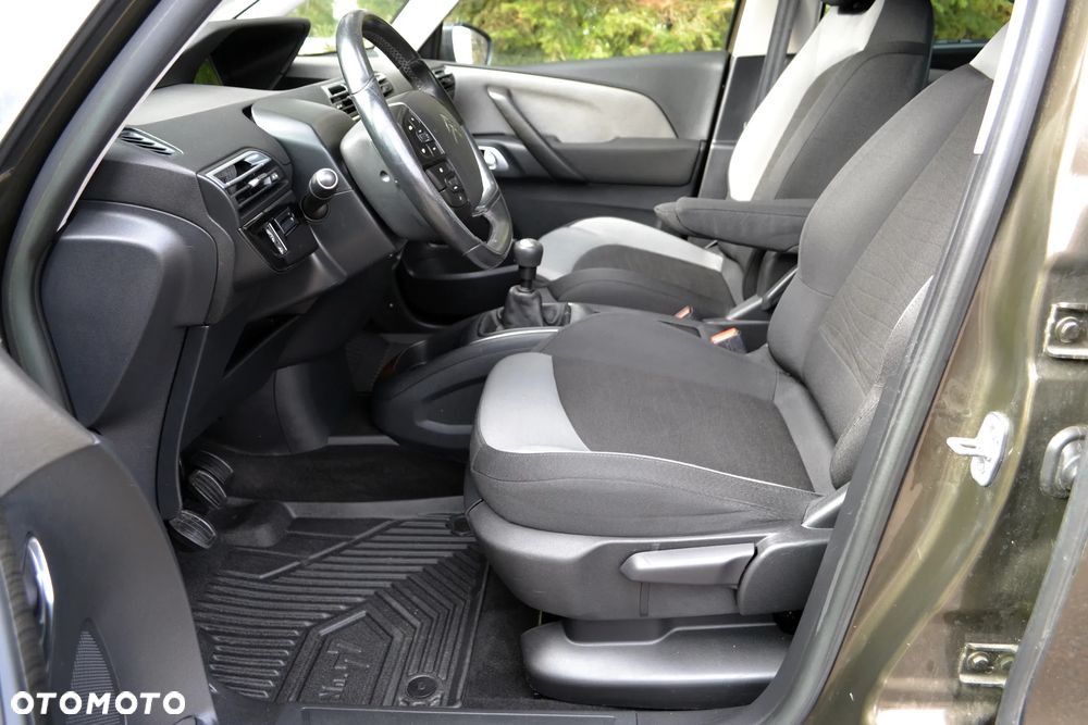 Citroën C4 Picasso - 10