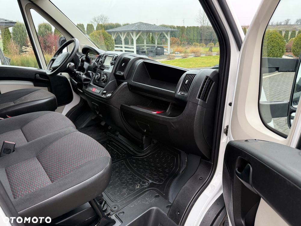 Citroën JUMPER CARGO - 11