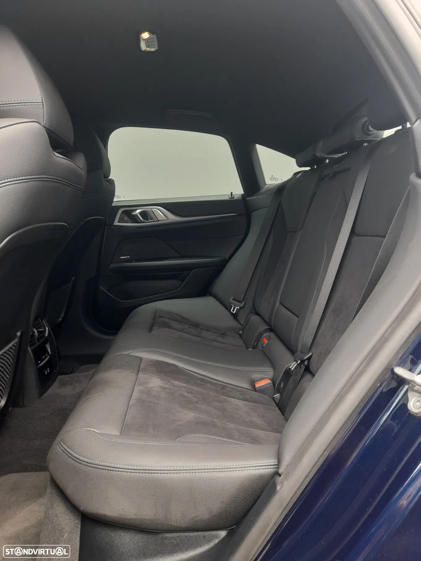 BMW i4 eDrive40 Pack Desportivo M - 12