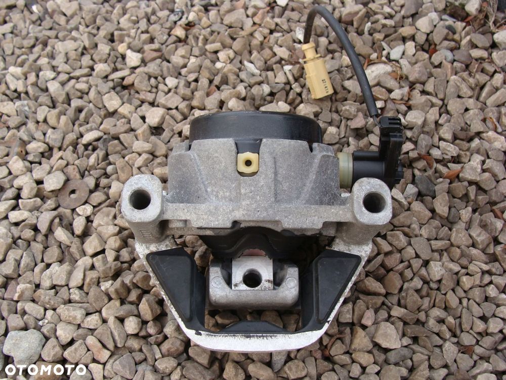 poduszka silnika audi a6 c7 4g0199381ne - 2
