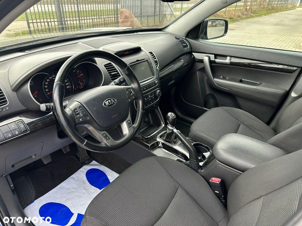 Kia Sorento - 7