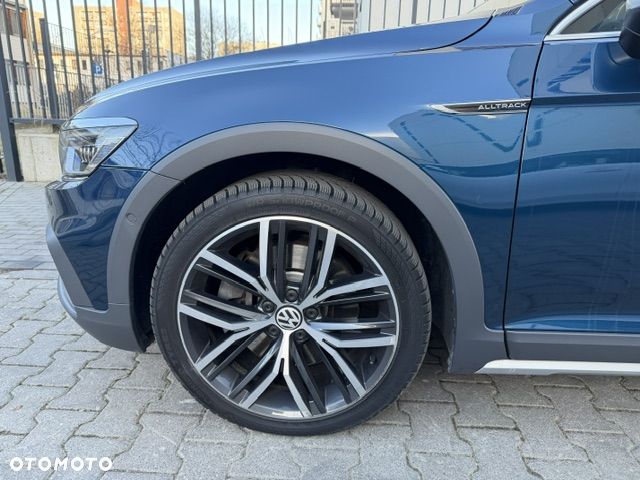 Volkswagen Passat - 6