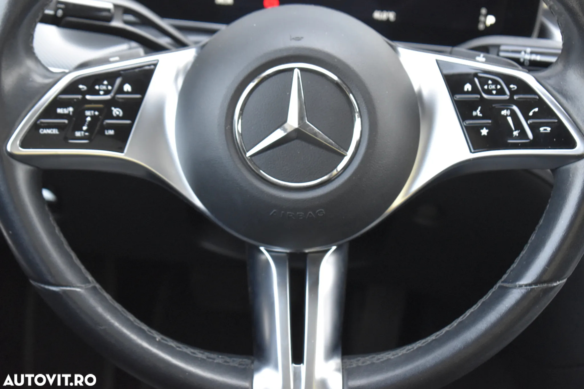 Mercedes-Benz C 200 MHEV 4MATIC - 30