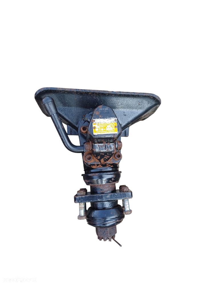 ZACZEP ROCKINGER TYP 260 G 135  Φ 40 - 2