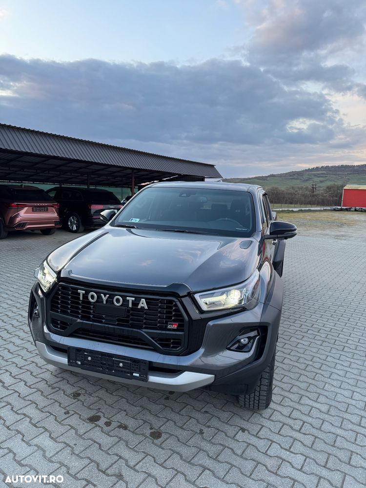 Toyota Hilux 4x4 Double Cab Autm. GR Sport - 18
