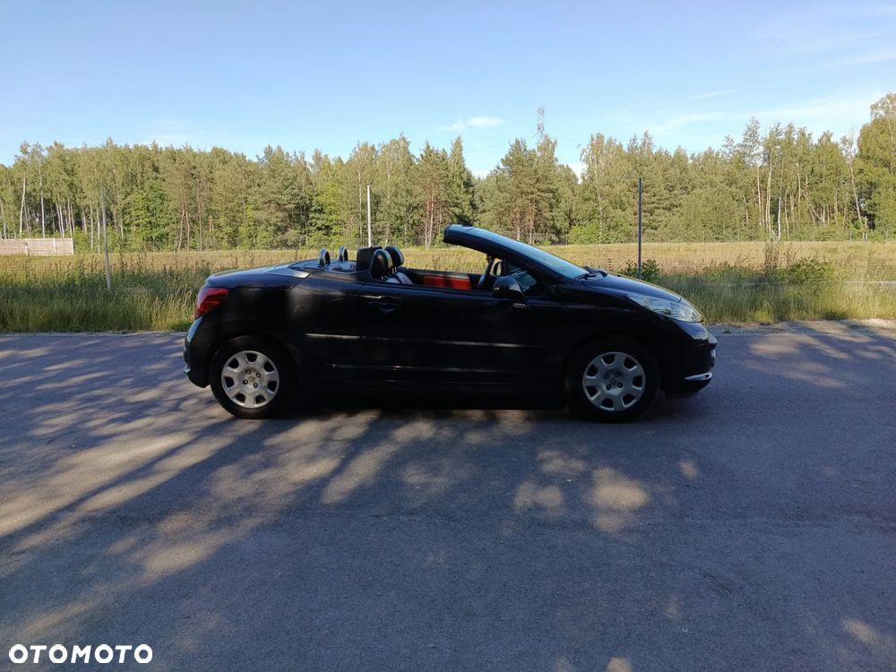 Peugeot 207 CC - 15