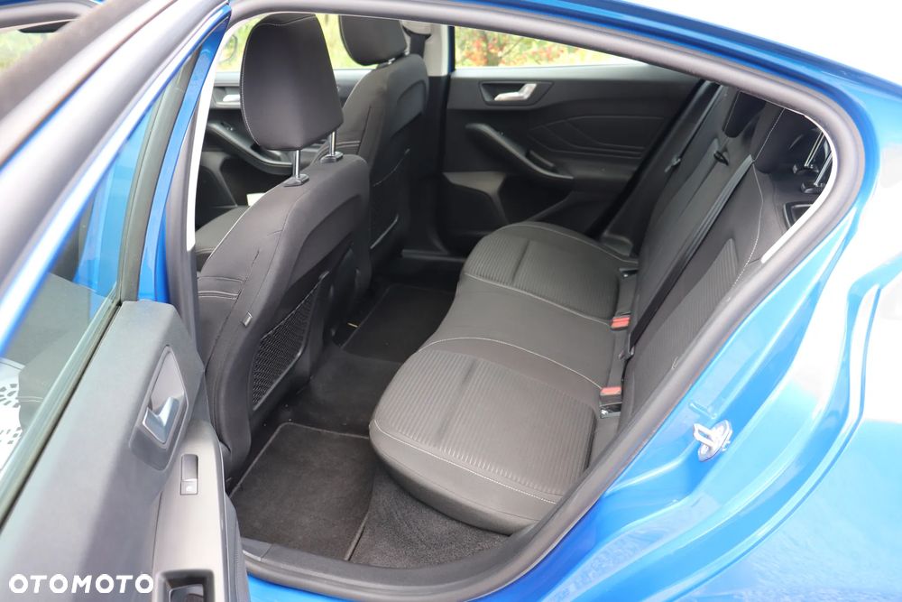 Ford Focus 1.5 EcoBlue Start-Stopp-System TITANIUM STYLE - 30