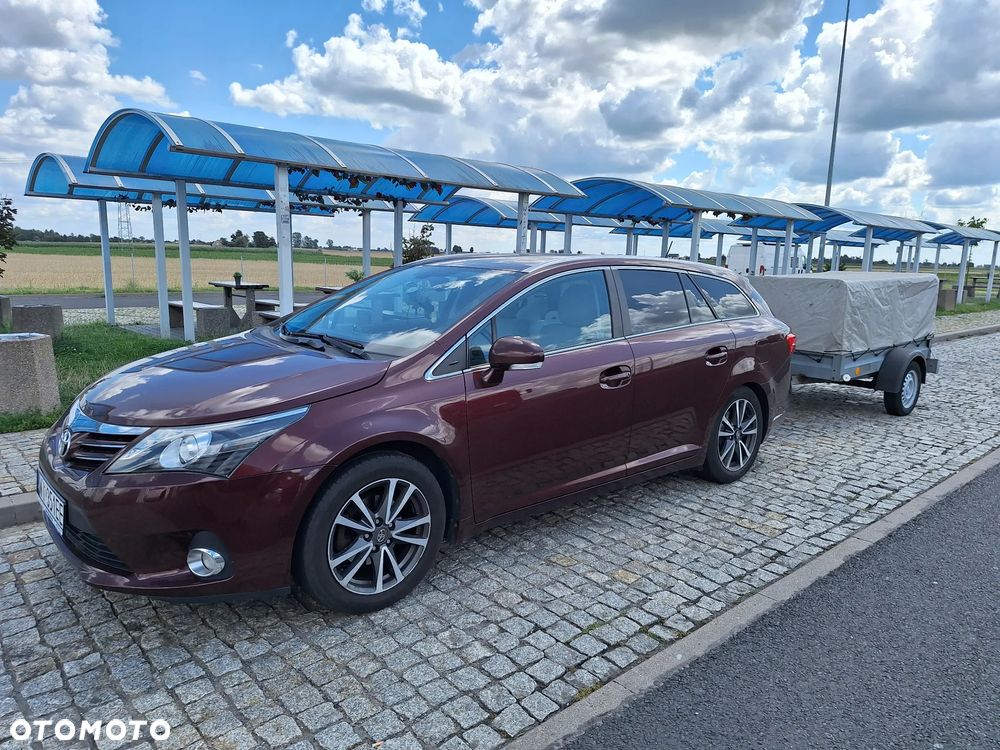 Toyota Avensis 1.8 Premium EU5 MS - 6