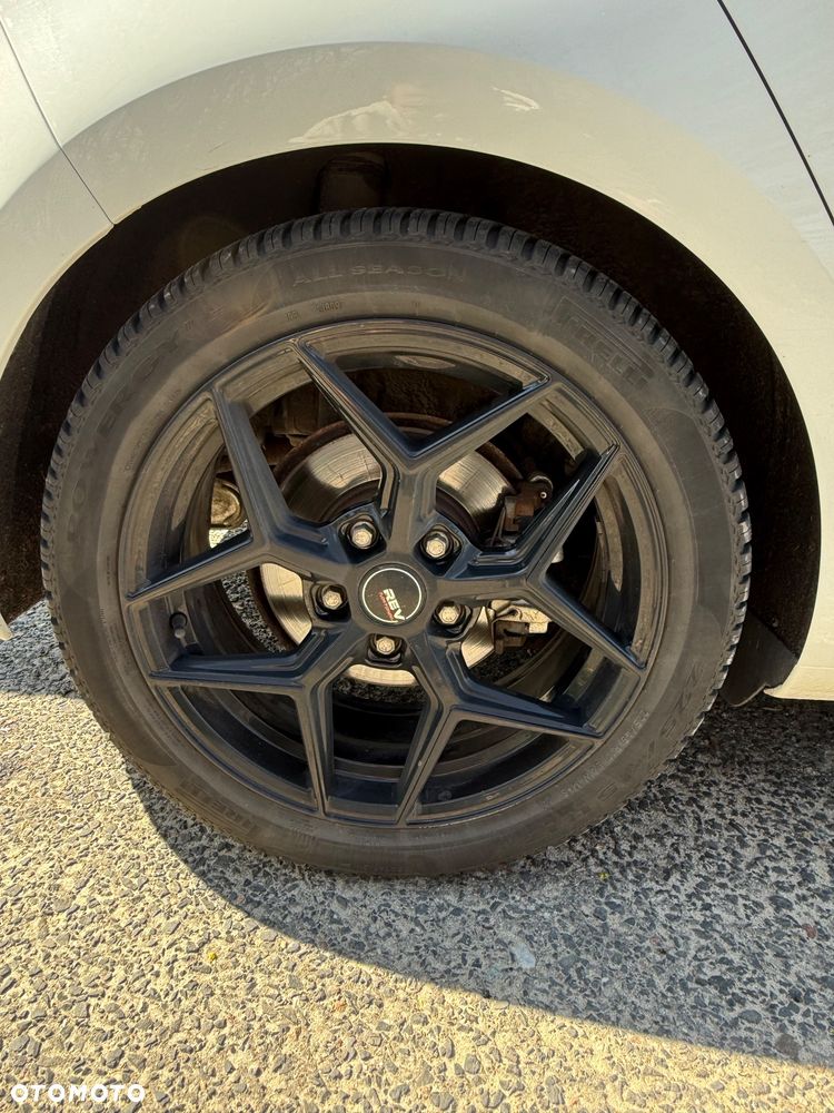 Volkswagen Golf 1.4 TSI BMT Comfortline DSG - 17