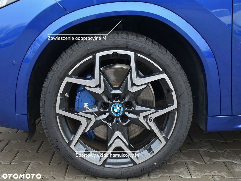 BMW iX2 eDrive20 66.5kWh M Sport Edition - 8