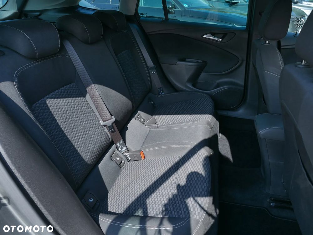 Opel Astra 1.6 D (CDTI) Business - 24