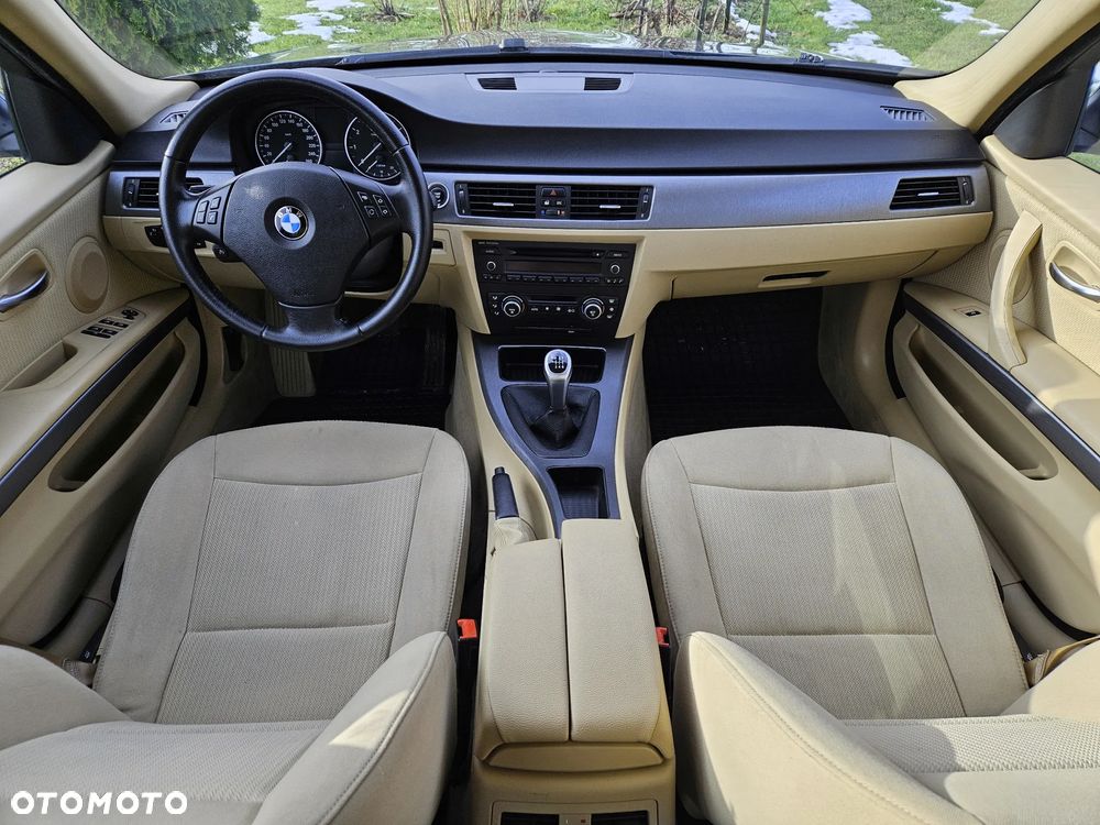 BMW Seria 3 - 19