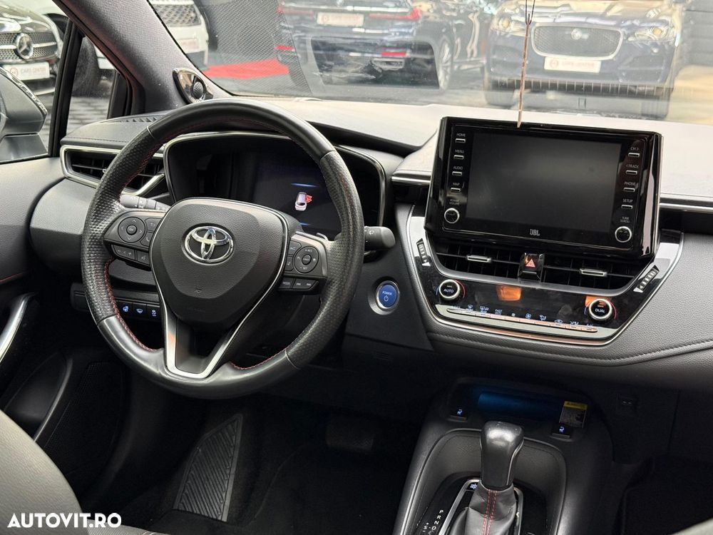 Toyota Corolla 2.0 HSD Exclusive Plus GR Sport Bi-Tone - 19