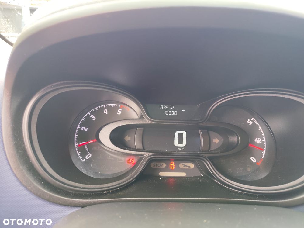 Opel VIVARO - 10