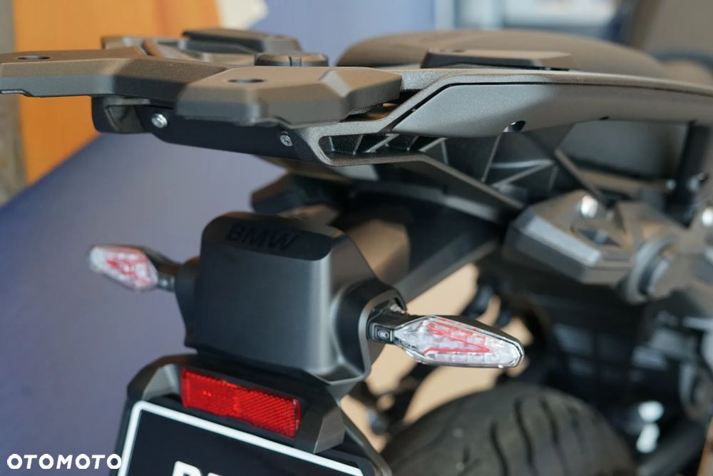 BMW RS - 32