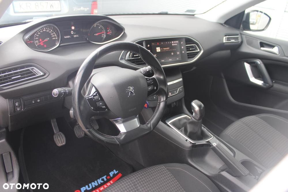 Peugeot 308 - 9