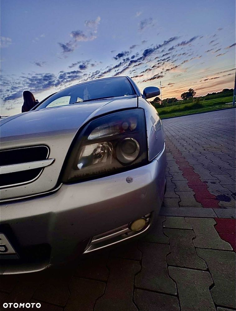Opel Vectra 3.2 Sport ActiveSelect - 1