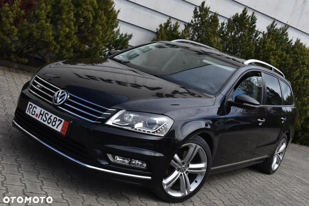 Volkswagen Passat 2.0 TDI DPF R-Line Edition - 2