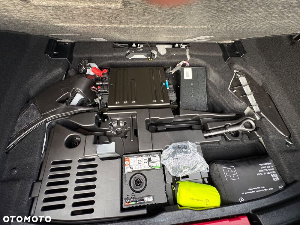 Mercedes-Benz Klasa A 200 Progressive 7G-DCT - 10