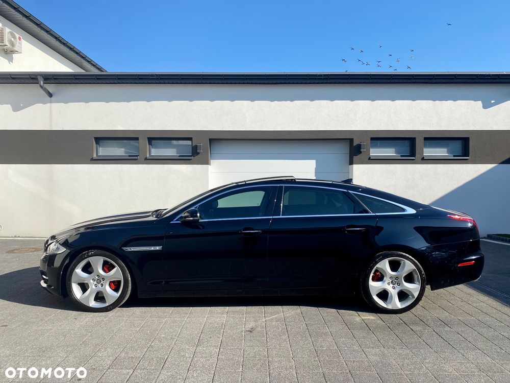 Jaguar XJ 3.0 T LWB AWD Portfolio - 14