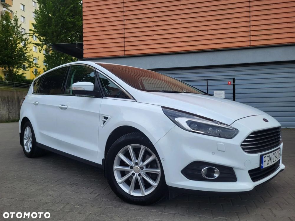 Ford S-Max 2.0 EcoBlue Titanium - 1