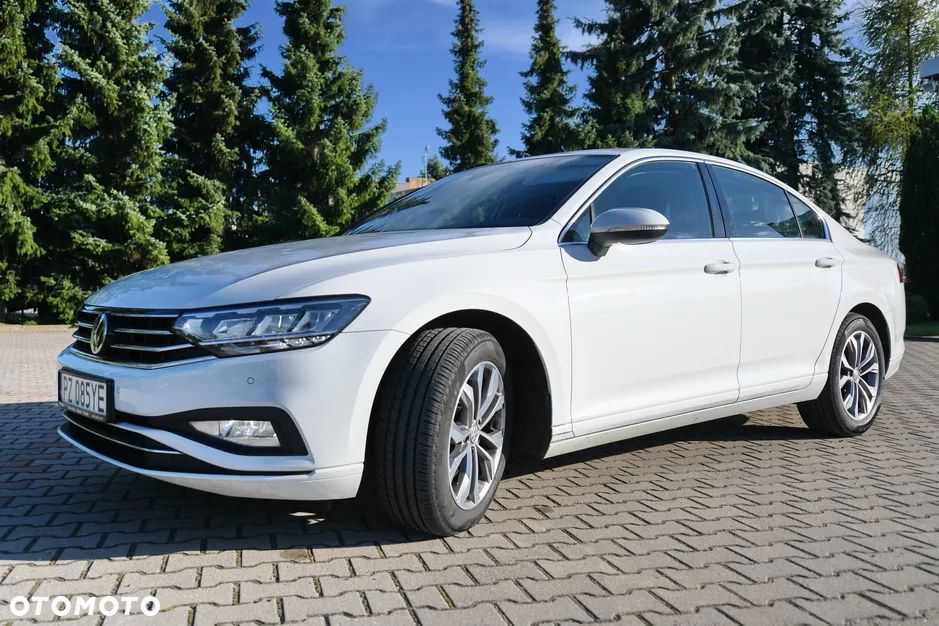 Volkswagen Passat 2.0 TSI Business DSG - 7
