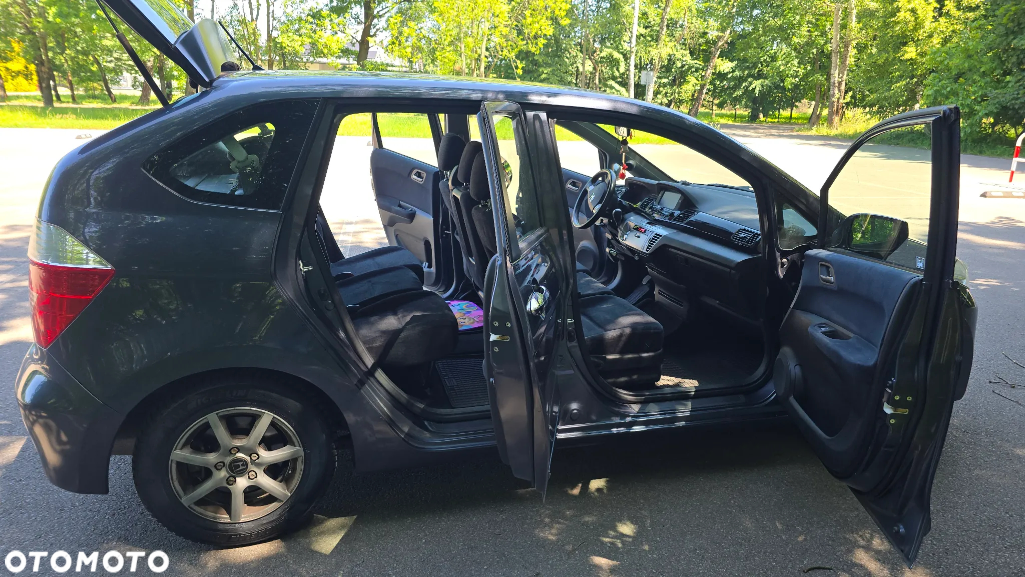Honda FR-V 1.7 - 21