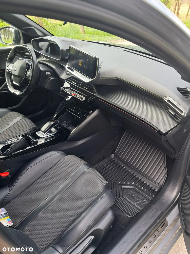 Peugeot 208 Elektromotor 136 GT - 9