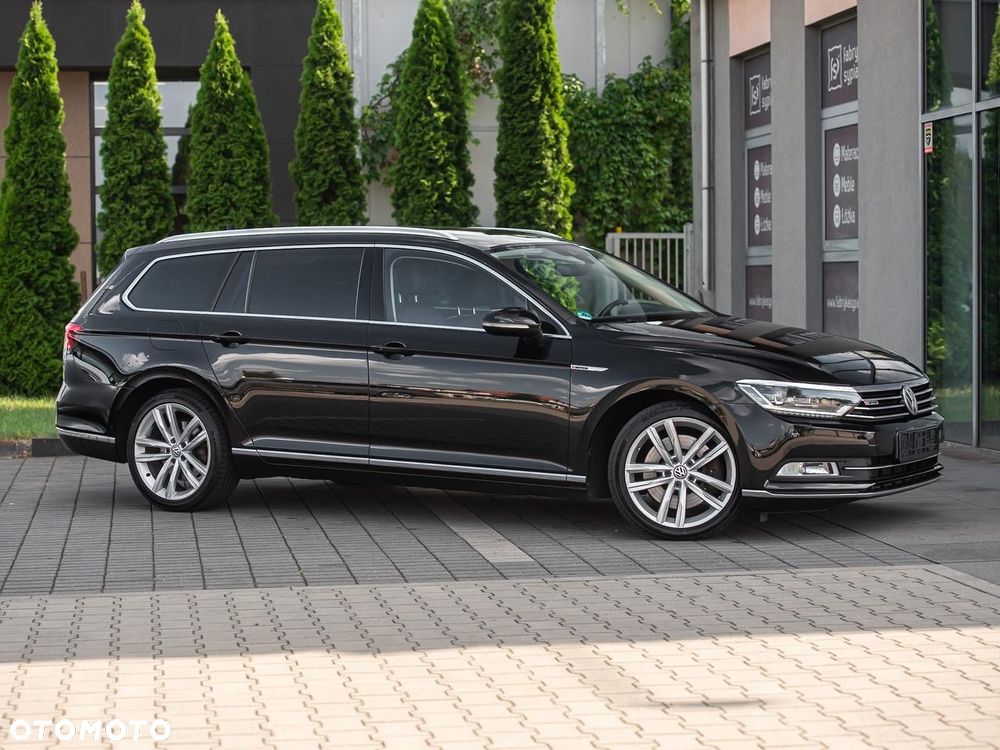 Volkswagen Passat 2.0 TDI SCR 4Motion DDG Highline - 16