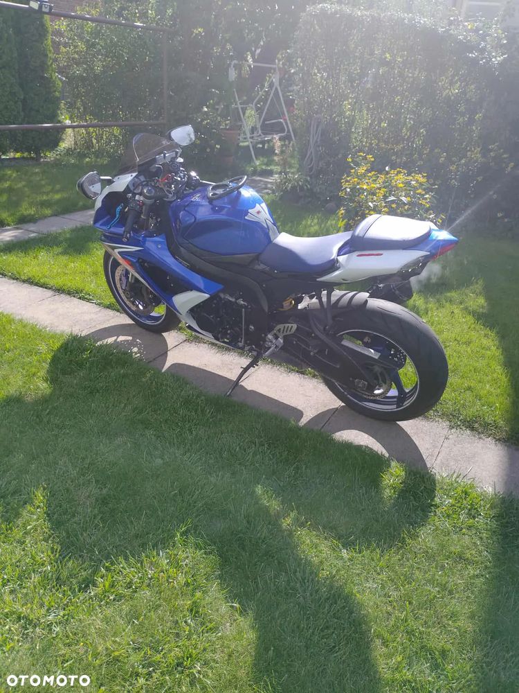 Suzuki GSX-R - 3