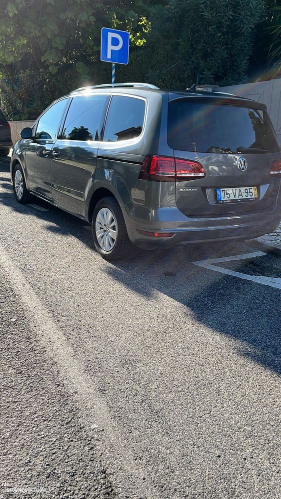VW Sharan 2.0 TDI Blue Confortline - 2
