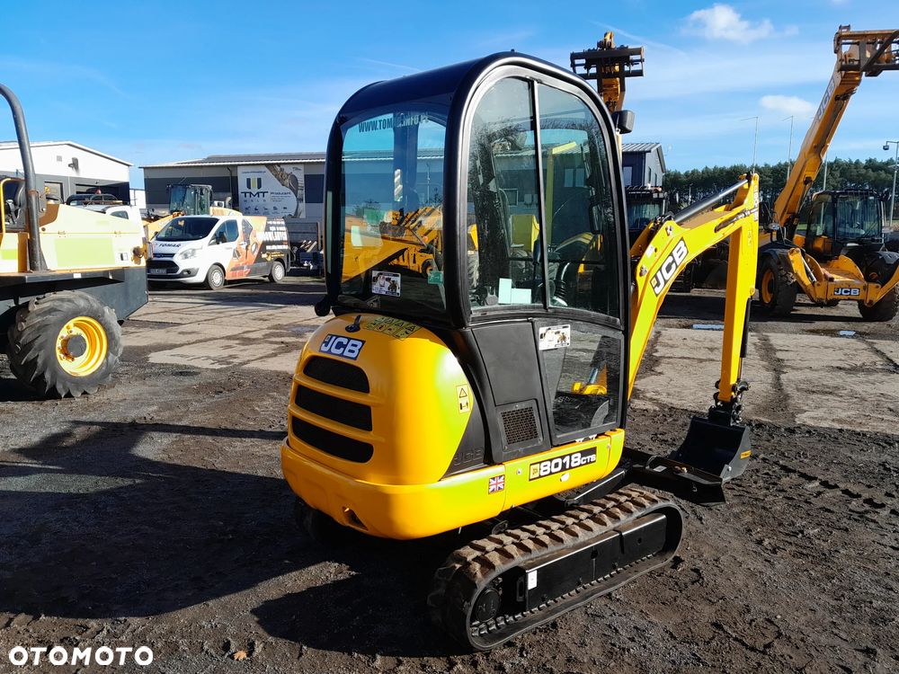 JCB 8018 - 8